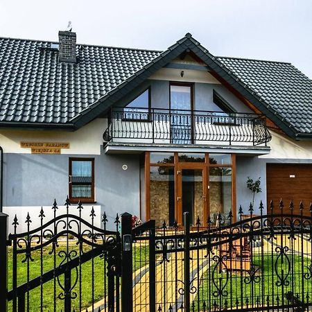 Отель Wzgorze Baranow Odargowo Экстерьер фото